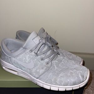 Mens Nike SB Shoes!